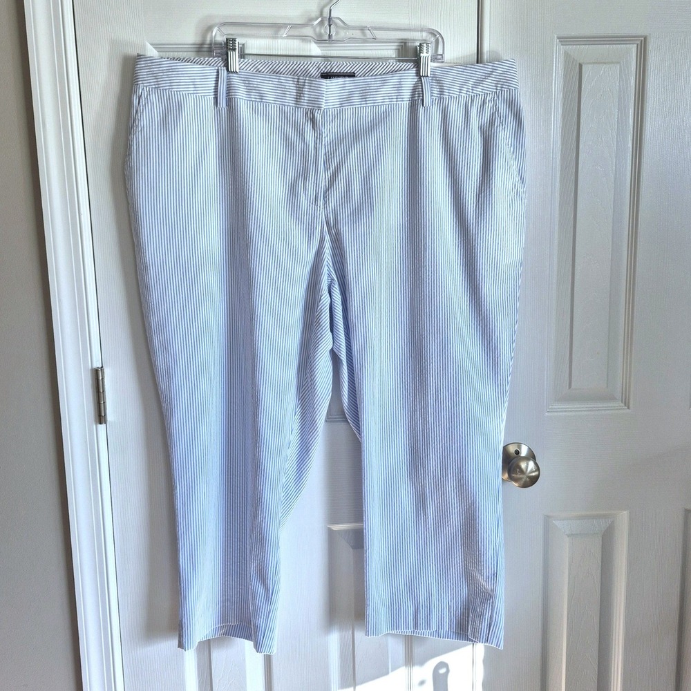 Lands' End Light Blue & White Pinstripe Cropped Pants